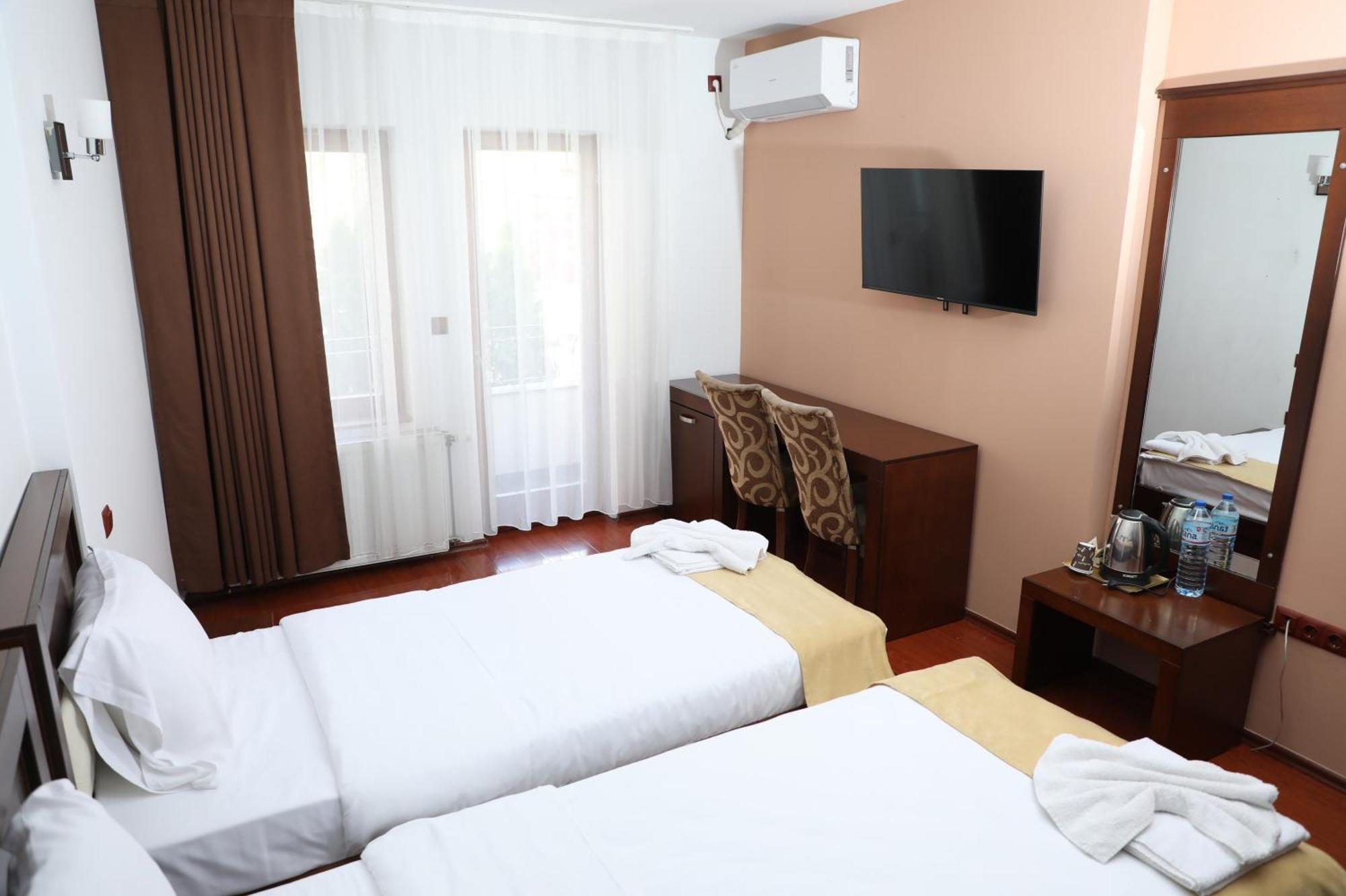 Bruti Hotel Prizren Dış mekan fotoğraf