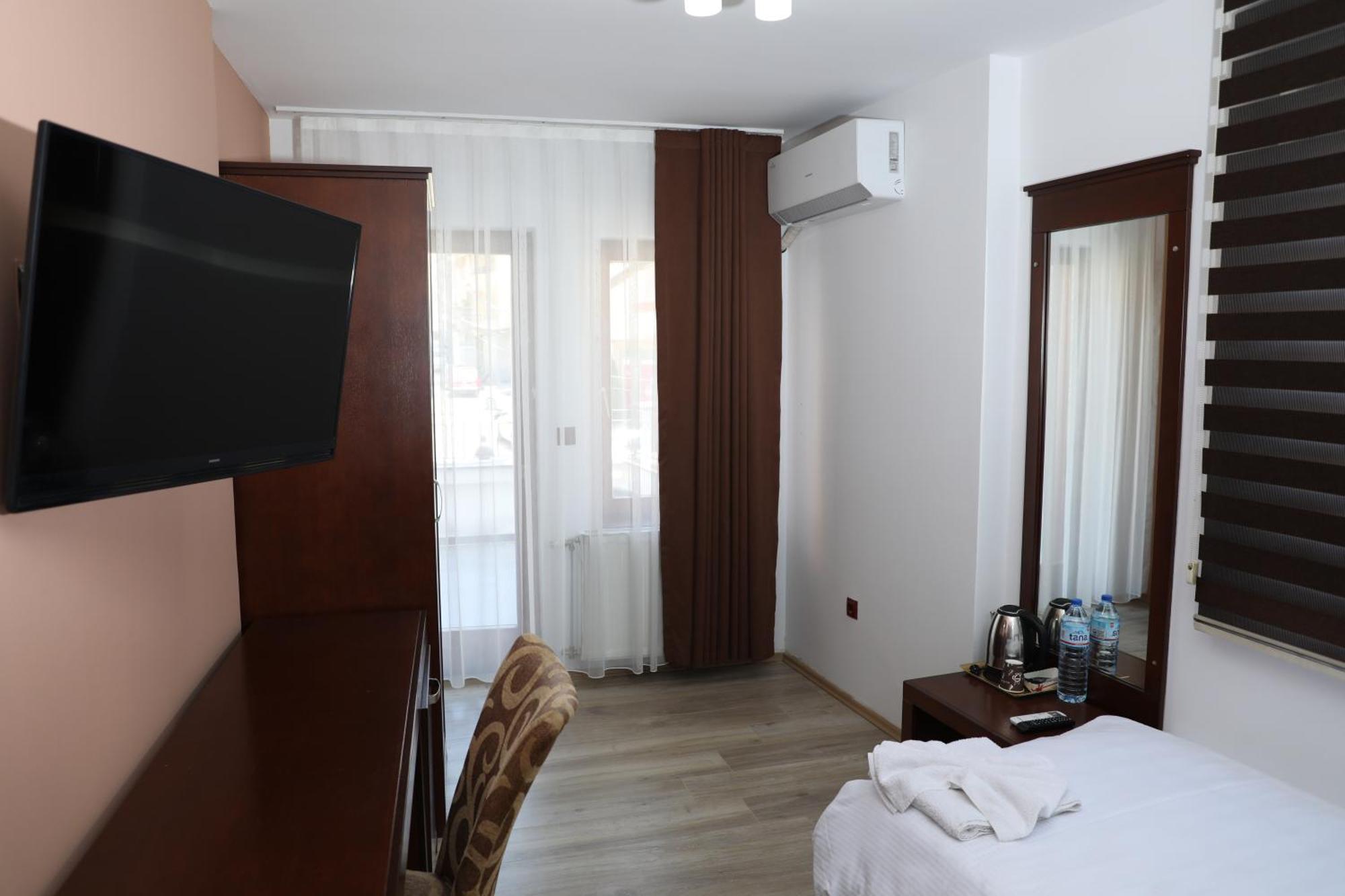 Bruti Hotel Prizren Dış mekan fotoğraf