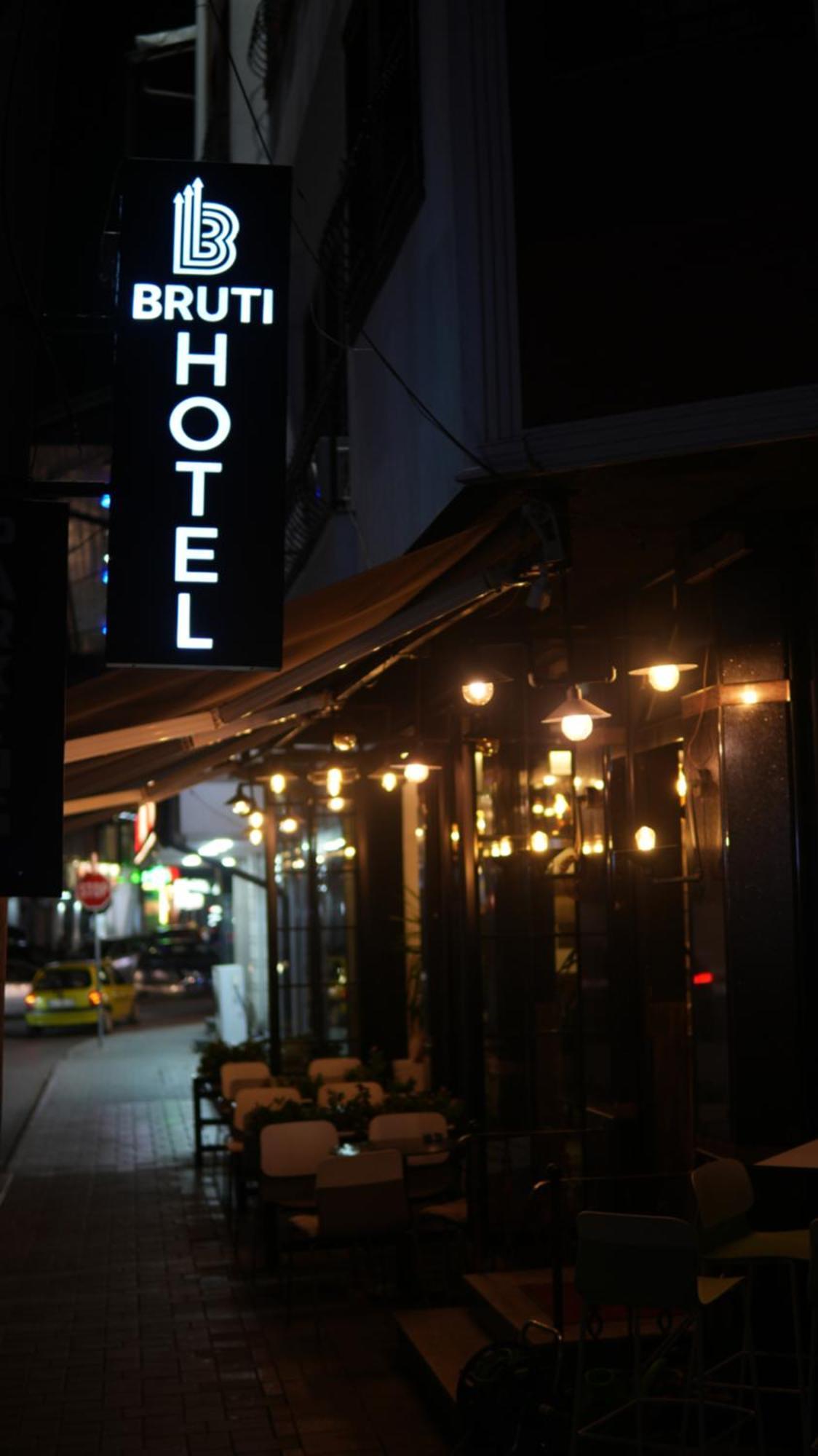 Bruti Hotel Prizren Dış mekan fotoğraf